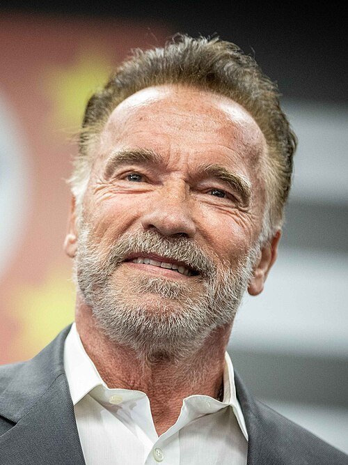 Arnold Schwarzenegger Profile & Biography