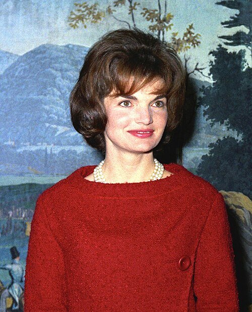 Jacqueline Kennedy Onassis Profile & Biography