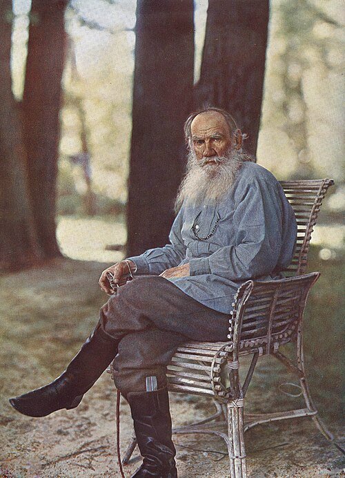 Leo Tolstoy Profile & Biography