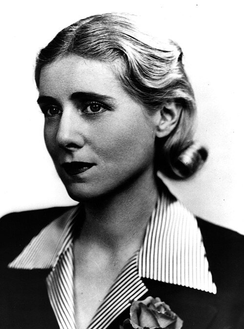 Clare Boothe Luce Profile & Biography