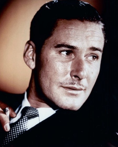 Errol Flynn Profile & Biography