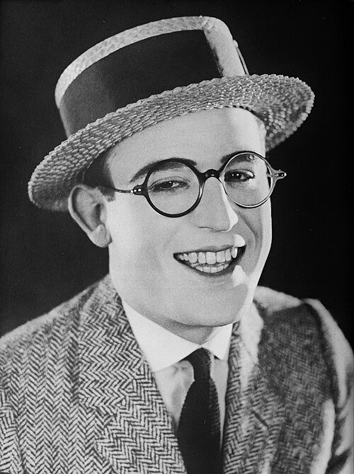 Harold Lloyd Profile & Biography