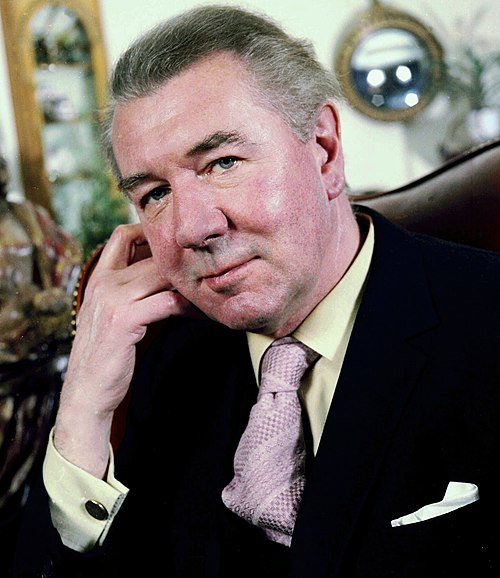 Michael Redgrave Profile & Biography