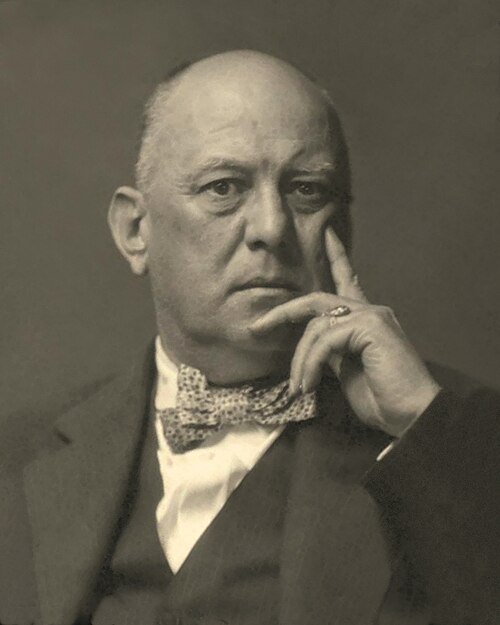 Aleister Crowley Profile & Biography