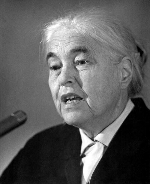Anna Seghers Profile & Biography