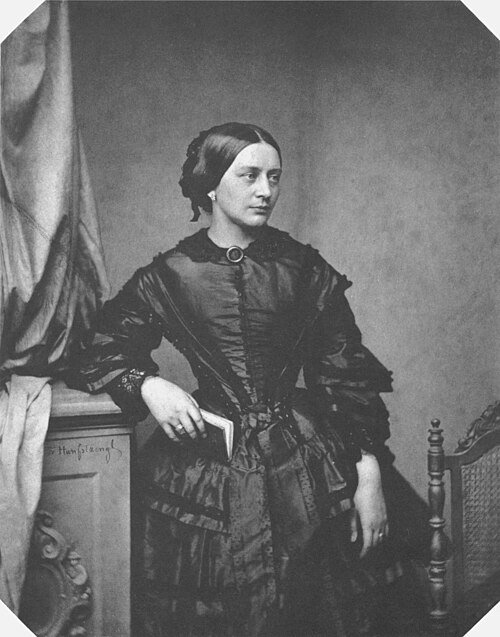 Clara Profile & Biography