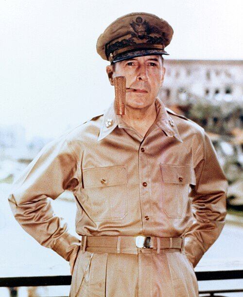 Douglas Macarthur Profile & Biography
